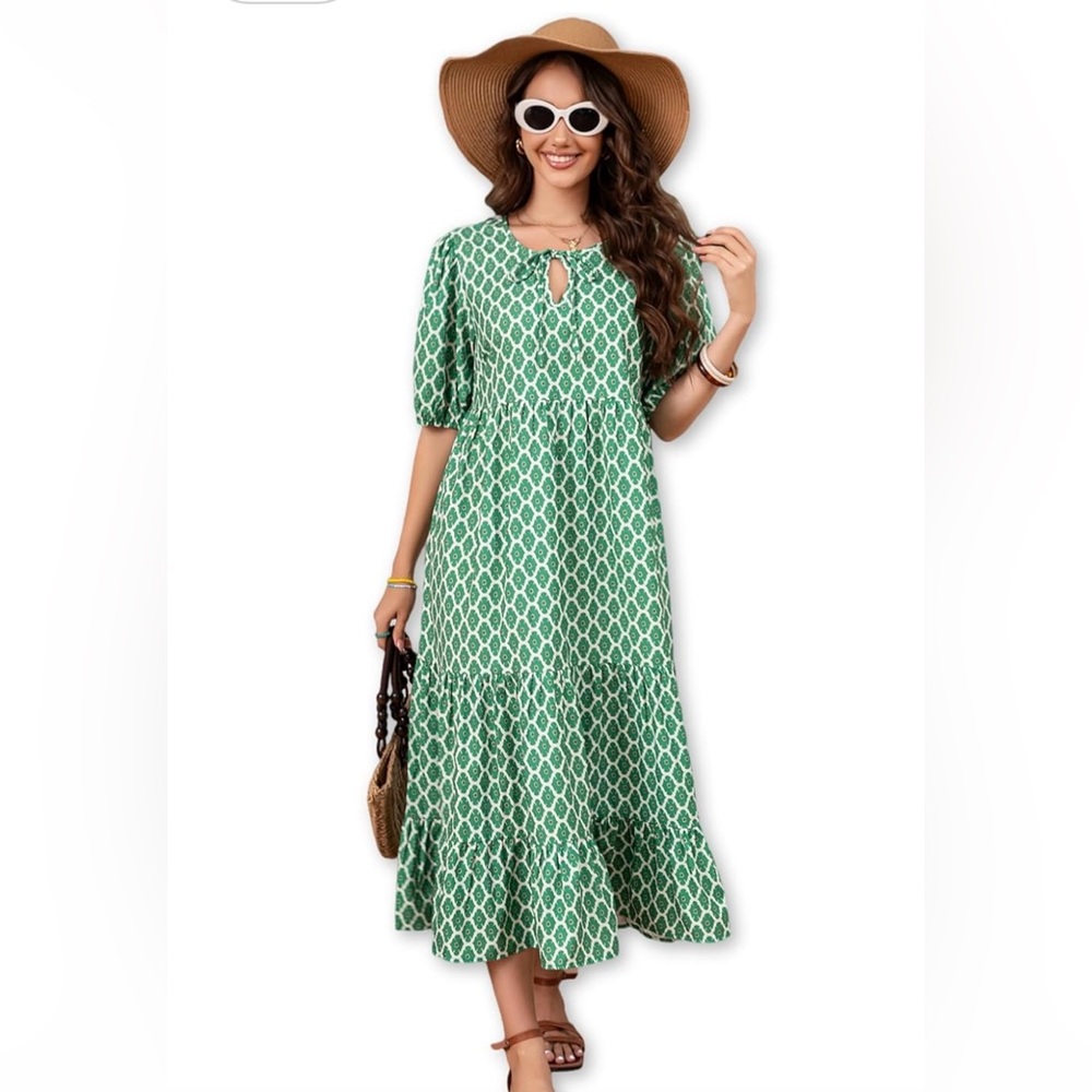 Green Tiered Maxi Dress with Puff Sleeves